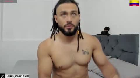 louis_marley_ online show from July 26, 12:46 pm