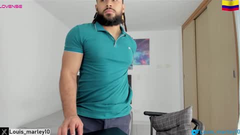 Snapshot of louis_marley_ chatting on September 18, 4:42 pm louis_marley_ online show from September 18, 4:42 pm