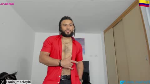 Snapshot of louis_marley_ chatting on January 24, 3:43 am louis_marley_ online show from January 24, 3:43 am