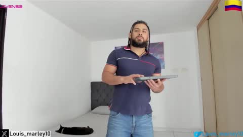 Snapshot of louis_marley_ chatting on September 15, 4:30 pm louis_marley_ online show from September 15, 4:30 pm