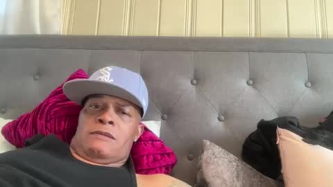 loved19 online show from April 22, 10:03 pm