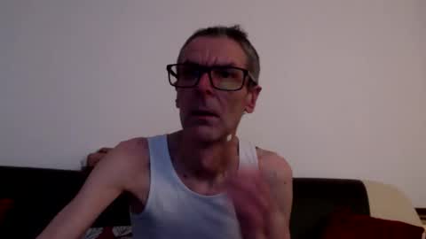 lovepvcearly50s online show from April 9, 6:58 pm