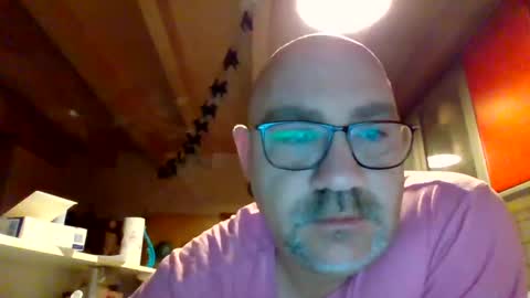 Snapshot of lover010983 chatting on March 1, 5:09 am lover010983 online show from March 1, 5:09 am