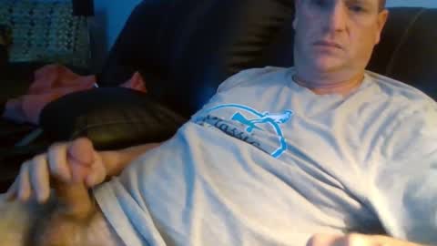 lovetocum37 online show from November 20, 7:45 pm