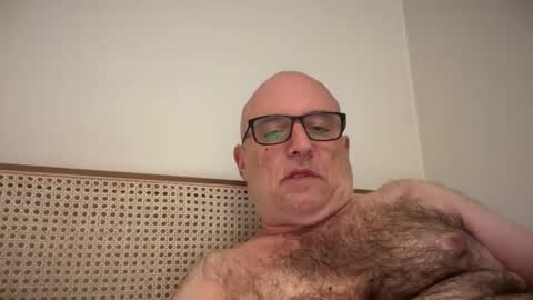 lucas10004 online show from October 19, 9:23 am