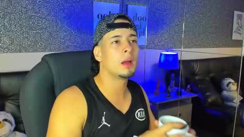 lucas_lewis online show from February 23, 11:28 am