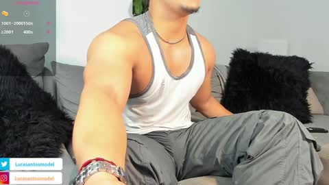 Snapshot of lucasanto_ chatting on February 5, 4:06 am LUCA SANTOS online show from February 5, 4:06 am