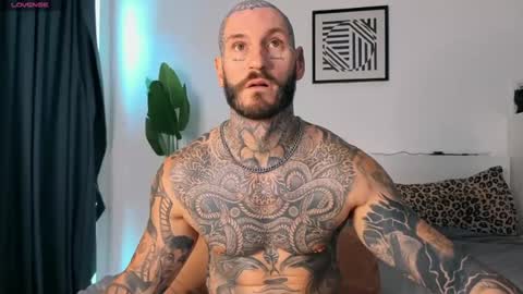 lucasexclusive online show from June 20, 5:01 am