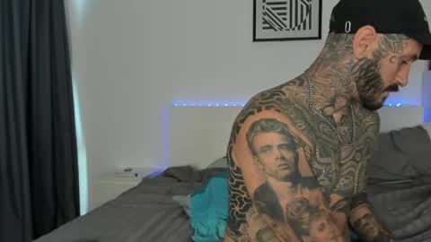 lucasexclusive online show from April 28, 6:29 am