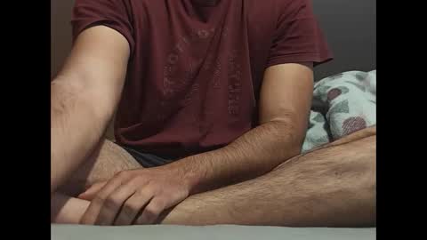 lucasmar96457722 online show from April 3, 10:50 pm