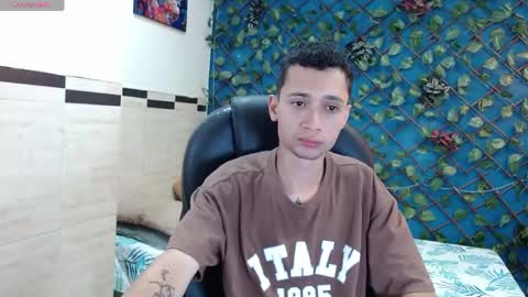 LucassSmith11 online show from April 18, 7:18 pm