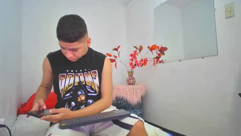 LUCAS TORREZ online show from November 29, 2:46 am