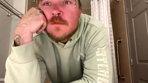 lucidpunk1312 online show from November 4, 5:52 am