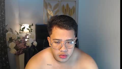Luciferhotcum online show from February 4, 12:33 pm