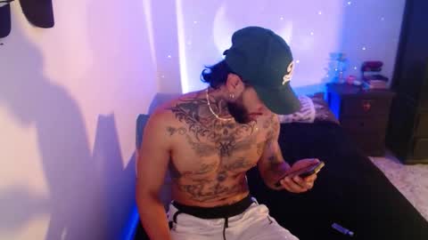 luciifer_hills online show from November 27, 4:11 pm