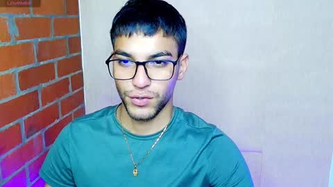 Snapshot of lucky_blessed chatting on March 6, 11:53 pm lucky_blessed online show from March 6, 11:53 pm
