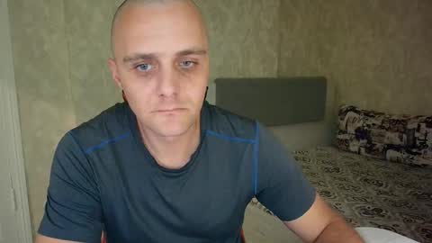 Ethan online show from October 2, 11:20 pm