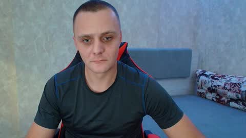 Ethan online show from December 18, 10:02 pm