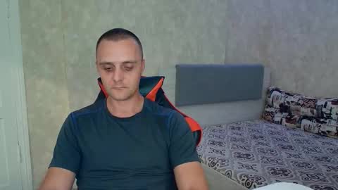 Ethan online show from September 9, 6:51 pm