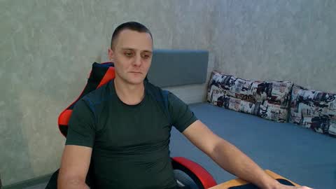 Ethan online show from January 8, 3:40 am