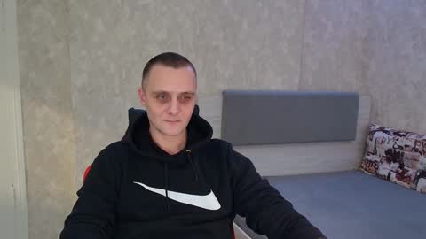 Ethan online show from February 6, 10:43 pm