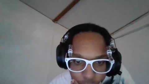 lucky online show from March 5, 2:46 pm