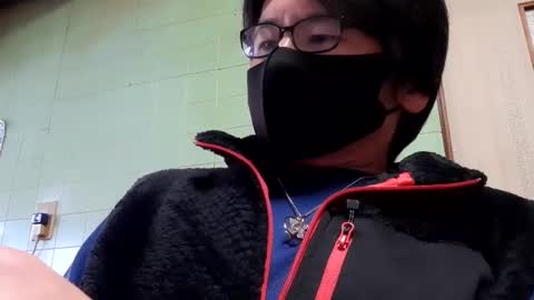 Snapshot of lucky_strike555 chatting on December 3, 1:50 am lucky_strike555 online show from December 3, 1:50 am