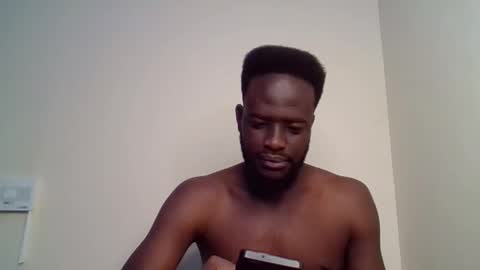 Snapshot of luckycharly chatting on October 19, 3:22 am MASTER DOM online show from October 19, 3:22 am