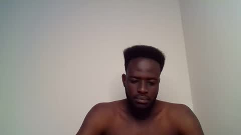 Snapshot of luckycharly chatting on February 15, 9:05 am MASTER DOM online show from February 15, 9:05 am