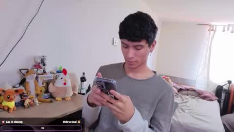 Lu Independent Model online show from March 9, 3:50 pm