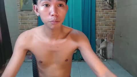 lui_the_fucker online show from February 8, 6:52 am