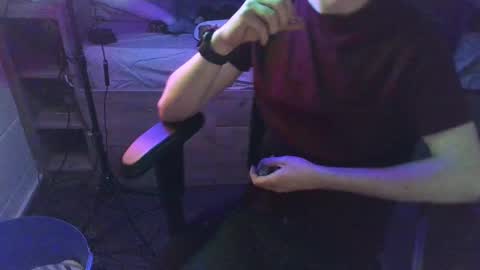 Snapshot of luicferdaroyale chatting on December 17, 2:01 am LuciferdaRoyale online show from December 17, 2:01 am