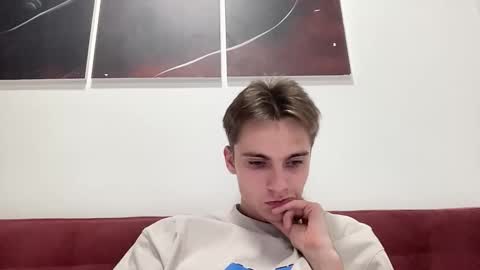 Snapshot of luis_7777 chatting on October 17, 8:57 pm Luis online show from October 17, 8:57 pm