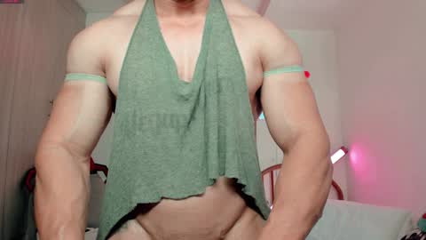 Snapshot of luisfernikesportboy chatting on January 8, 5:48 pm Luis Fer PVT IS OPEN online show from January 8, 5:48 pm