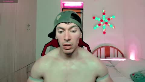 Snapshot of luisfernikesportboy chatting on March 6, 8:05 pm Luis Fer PVT IS OPEN online show from March 6, 8:05 pm