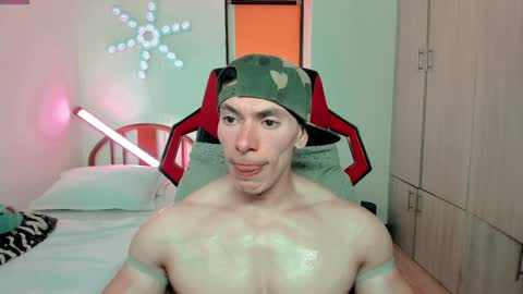 Snapshot of luisfernikesportboy chatting on January 6, 5:16 pm Luis Fer PVT IS OPEN online show from January 6, 5:16 pm