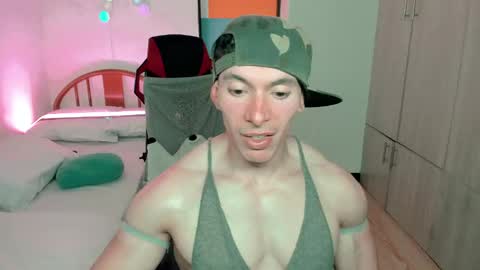 Snapshot of luisfernikesportboy chatting on January 29, 11:04 pm Luis Fer PVT IS OPEN online show from January 29, 11:04 pm
