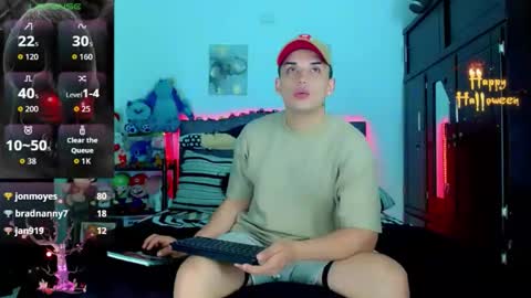luisstevens01 online show from October 13, 4:29 am