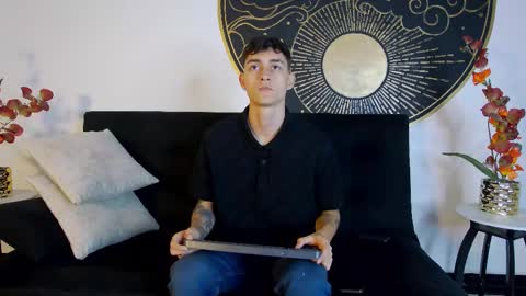 Snapshot of luke_savagge chatting on October 5, 3:05 pm Luke online show from October 5, 3:05 pm