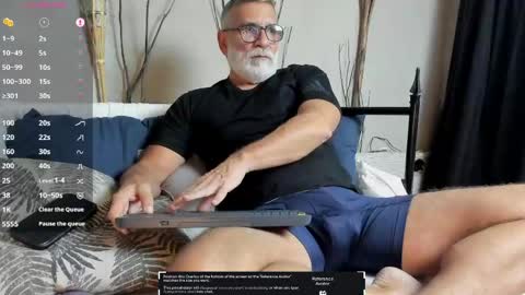 Luke Crews online show from April 21, 6:03 pm