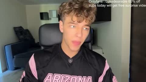 lukedesirable online show from June 22, 6:19 am