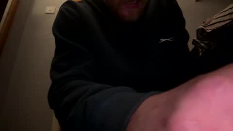 lukeeeeey96 online show from February 7, 8:01 am