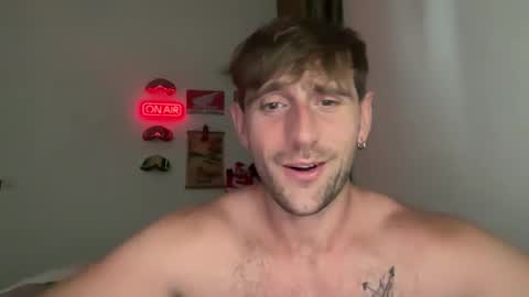 MR. Luke Gunn online show from April 16, 1:27 am