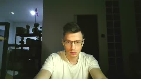 Andrew independent model 2000-0000 CET daily online show from July 20, 9:49 pm