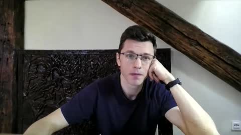 Andrew independent model 2000-0000 CET daily online show from April 18, 12:28 pm