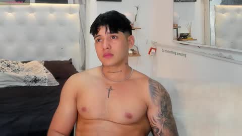 Lunay online show from October 22, 2:59 am