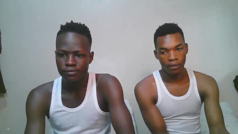 luoislove online show from February 15, 1:30 pm