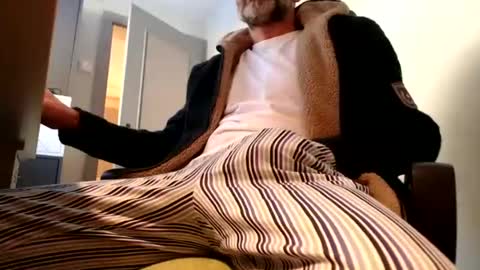 lure4beef online show from February 8, 11:01 am