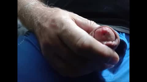 lutorres online show from December 19, 5:07 am