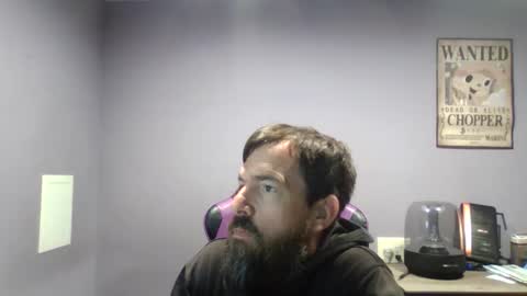 Luv2likslit online show from October 18, 8:30 am